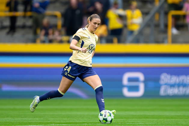 Broendby IF v FC Copenhagen, A-Liga football, Broendby, Denmark Broendby, Denmark. 29th, August 2026. Julie Madsen (4) of Broendby IF seen during the A-Liga match between and Broendby IF and FC Copenhagen at Brondby Stadion in Brondby. Denmark, Brondby, Brondby Stadion Copyright: xGonzalesxPhoto DennisxJacobsenx