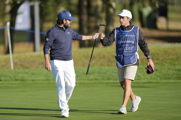 SUTTON COLDFIELD, ENGLAND - AUG 30: Angel Hidalgo (ESP) fist pumps his caddie after holing a putt for birdie on the seventeenth green during the delayed Round 3 at the 2026 Husqvarna British Masters at The Belfry, Sutton Coalfield on August 30, 2026 in Warwickshire, England The 2026 Husqvarna British Masters