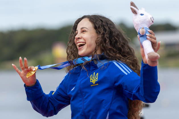 ICF Canoe Sprint and Paracanoe World Championships Liudmyla Luzan at the medal ceremony during the 2026 ICF World Championships in Canoe Sprint and Para-canoe in PoznaÅ , Poland, on 30 August 2026. Poznan Poland Copyright: xAndrzejxIwanczukx originalFilename:iwanczuk-icfcanoe260830_nptWy