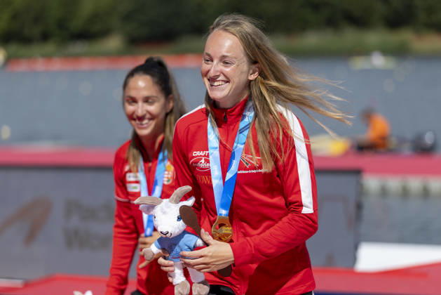 ICF Canoe Sprint and Paracanoe World Championships Frederikke Hauge Moercke at the medal ceremony during the 2026 ICF World Championships in Canoe Sprint and Para-canoe in PoznaÅ , Poland, on 30 August 2026. Poznan Poland Copyright: xAndrzejxIwanczukx originalFilename:iwanczuk-icfcanoe260830_np3LX