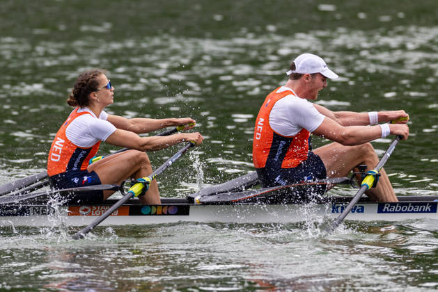 30 Aug 2026 World Rowing Championships AMSTERDAM, NETHERLANDS - AUGUST 30: Roos De Jong and Simon Van Dorp of the Netherlands during 30 Aug 2026 World Rowing Championships at Bosbaan on August 30, 2026 in Amsterdam, Netherlands. Amsterdam Bosbaan Netherlands Content not available for redistribution in The Netherlands directly or indirectly through any third parties. Copyright: xMarcelxvanxPlateringenx