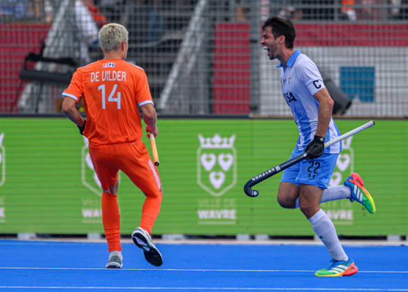 Mens Hockey World Cup Bronze Medal Match Matias Rey (C) of Argentina (Los Leones) celebrates after scoring the winning goal in a 2-1 victory over Netherlands during the Mens FIH Hockey World Cup Bronze Medal Match at Belfius Hockey Arena, Brussels 30 08 2026 UK Newspapers OUT Copyright: xGraemexWilcocksonx FIL-23865-0017