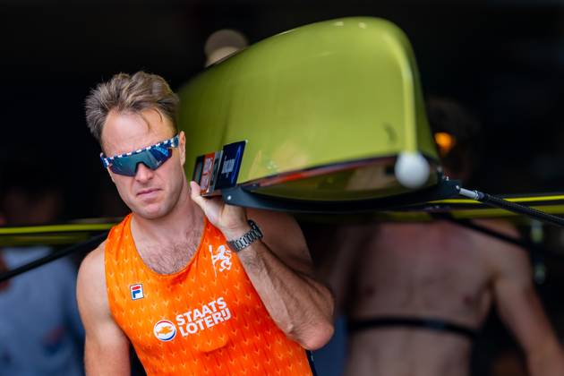 AMSTERDAM - Jan van der Bij with the men s eight ahead of the men s eight final on the seventh and final day of the World Rowing Championships at the Bosbaan in the Amsterdam Forest. IRIS VAN DEN BROEK ANP xVIxANPxSportx xxANPxIVx 566598251 originalFilename: 566598251.jpg