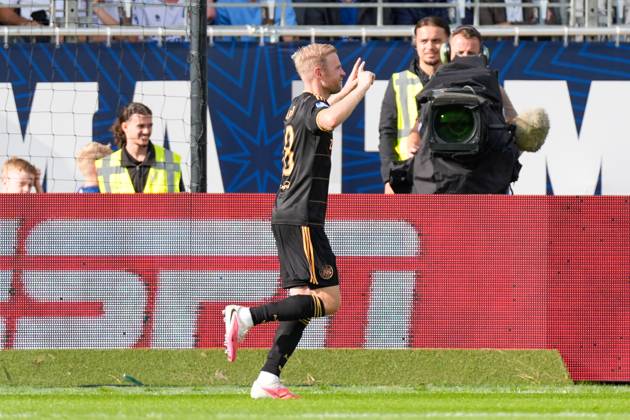 VELSEN-ZUID , 30-08-2026 , BUKO Stadion , season 2026 2027 , Dutch Eredivisie football , match between Telstar and Ajax , Picture shows Ajax player Davy Klaassen celebrating the 0-1 Telstar - Ajax  x206250155x Copyright: