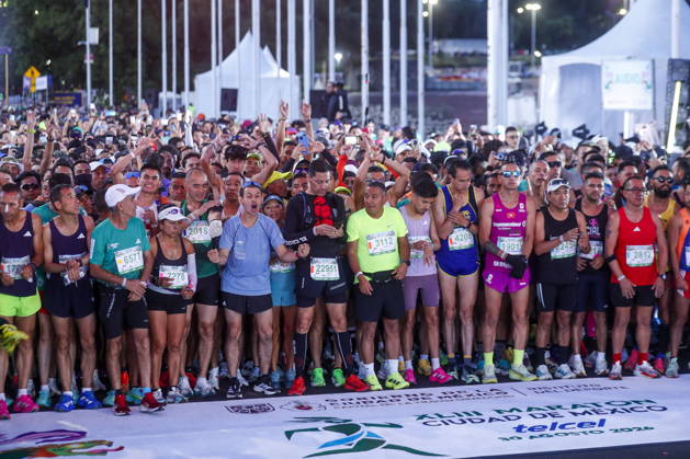 43rd edition of the Mexico City Marathon People participate in the 43rd edition of the Mexico City Marathon 2026 in Mexico City, Mexico, 30 August 2026. Ciudad de México (es-ES) Mexico  Copyright: xISAACxESQUIVELx