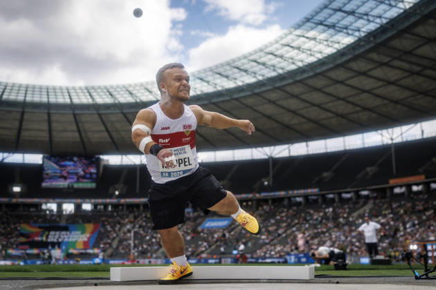 BERLIN, GERMANY - AUGUST 30, 2026: Niko KAPPEL (GER Germany) competing in the para shootout during the ISTAF at Olympic Stadium on August 30, 2026 in Berlin, Germany. Germany Copyright: xAxelxKohringx