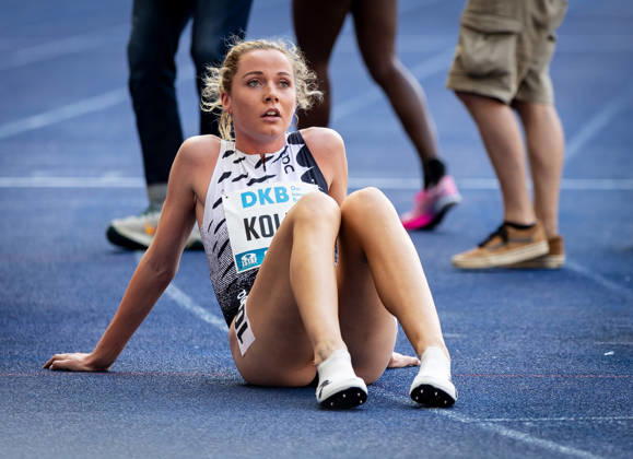 ISTAF 2026 Berlin, August 30, 2026: An exhausted Smilla KOLBE (GER, Germany) sits on the blue track at the ISTAF Berlin event on August 30, 2026, at the Olympic Stadium in Berlin, Germany, after her 800-meter race. Copyright: xBEAUTIFULxSPORTS R.xSchmittx