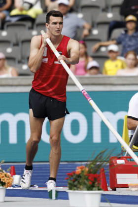 BERLIN, GERMANY - AUGUST 30, 2026: Gillian LADWIG (GER Germany) competing in the pole vault during the ISTAF at Olympic Stadium on August 30, 2026 in Berlin, Germany. Germany Copyright: xAxelxKohringx