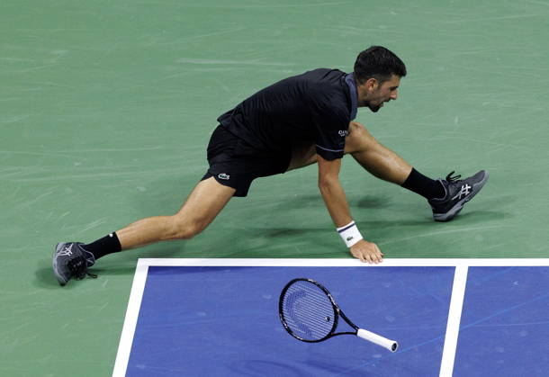 US Open tennis tournament - Day 1 Novak Djokovic of Serbia falls during his match against Mariano Navone of Argentina during the Men s Singles round one of the US Open Tennis Championships at the USTA Billie Jean King National Tennis Center in Flushing Meadows, New York, USA, 30 August 2026. The 2026 US Open tournament runs from 23 August through 13 September. FLUSHING MEADOWS NEW YORK United States  Copyright: xBRIANxHIRSCHFELDx