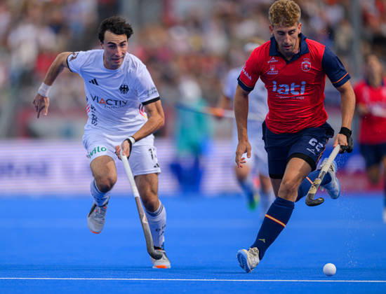 Mens Hockey World Cup Final Teo Hinrichs and Pol Cabre Verdiell in action during the Mens FIH Hockey World Cup Final between Germany and Spain at Belfius Hockey Arena, Brussels 30 08 2026 UK Newspapers OUT Copyright: xGraemexWilcocksonx FIL-23866-0023