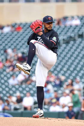 August 31st, 2026: Minnesota Twins starting pitcher Taj Bradley (26) pitches against the Detroit Tigers in the first inning during a MLB, Baseball Herren, USA Baseball game between the Detroit Tigers and the Minnesota Twins at Target Field in Minneapolis, Minnesota. CSM Minneapolis USA - ZUMAc04_ 20260831_zma_c04_003 Copyright: xStevenxGarciax