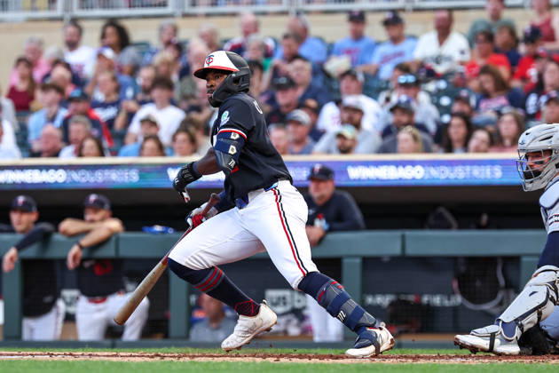 August 31st, 2026: Minnesota Twins shortstop Kaelen Culpepper (12) hits a double against the Detroit Tigers in the third inning during a MLB, Baseball Herren, USA Baseball game between the Detroit Tigers and the Minnesota Twins at Target Field in Minneapolis, Minnesota. CSM MLB 2026: Tigers Vs Twins AUG 31  - ZUMAc04_ 20260831_zma_c04_026 Copyright: xStevenxGarciax