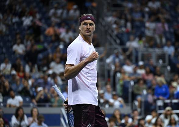 (260902) -- NEW, Sept. 2, 2026 -- Alexander Zverev of Germany celebrates scoring during the men s singles first round match between Alexander Zverev of Germany and Lorenzo Sonego of Italy at the 2026 US Open tennis championships in New York, the United States, Sept. 2, 2026. ) (SP)U.S.-NEW YORK-TENNIS-US OPEN-MEN S SINGLES LixRui 