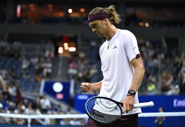 (260902) -- NEW, Sept. 2, 2026 -- Alexander Zverev of Germany celebrates scoring during the men s singles first round match between Alexander Zverev of Germany and Lorenzo Sonego of Italy at the 2026 US Open tennis championships in New York, the United States, Sept. 2, 2026. ) (SP)U.S.-NEW YORK-TENNIS-US OPEN-MEN S SINGLES LixRui 