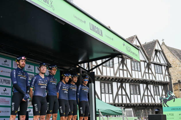 2026 Lloyds Tour of Britain Men Picture by Zac Williams SWpix.com - 02 09 2026 - Cycling - UCI ProSeries - 2026 Lloyds Tour of Britain Men - Stage 1: Lincoln to Lincoln (182.5km) - Sam Bennett, Mark Donovan, Fabio Christen, Kamil Malecki, Xandro Meurisse, Matteo Moschetti (Pinarello-Q36.5 Pro Cycling Team) Cycling Copyright: x xSWpix.comx(t axPhotographyxHubxLtd)xZacxWilliams SWpix.comx SWP-3030-21770