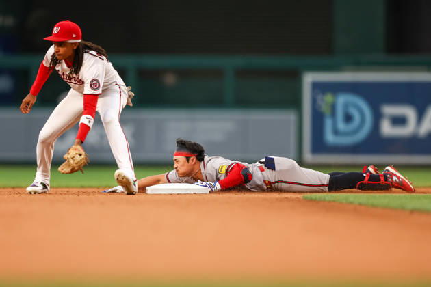 September 2, 2026, Washington D.C, District Of Columbia, United States: Washington, DC; Atlanta Braves shortstop Ha-Seong Kim (7) slides safely into second base during a Major League Baseball game against the Washington Nationals at Nationals Park on Wednesday, September 2, 2026. The Braves beat the Nationals 9-0. MLB, Baseball Herren, USA Atlanta Braves 9:0 Washington Nationals  - ZUMAp258 20260902_znp_p258_060 Copyright: xStevexPrakopex