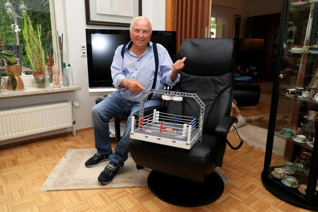 GER, Ulli Wegner, TV chair, September 3, 2026, Berlin, Berlin, GER, Ulli Wegner, TV chair, Ulli Wegner pictured, Berlin Berlin Berlin Germany Copyright: xNordphotox xEnglerx