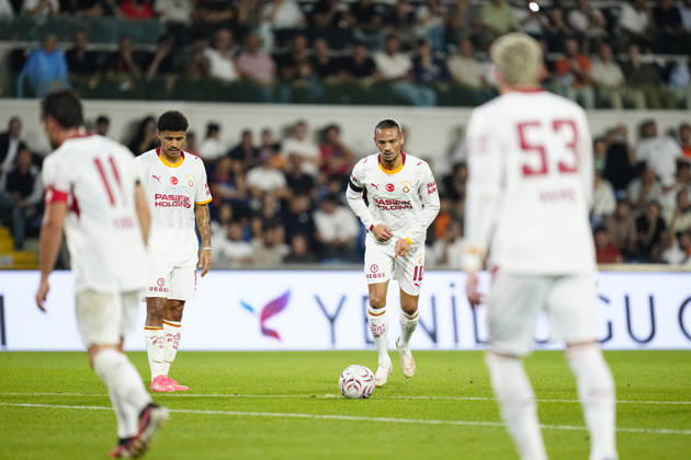 Istanbul Basaksehir FK v Galatasaray SK - Trendyol Super Lig ISTANBUL, TURKIYE - SEPTEMBER 04: Leroy Sane of Galatasaray is seen in action during the Trendyol Super Lig match between Istanbul Basaksehir FK and Galatasaray SK at Basaksehir Fatih Terim Stadium on September 4, 2026 in Istanbul, Turkiye. Istanbul Basaksehir Fatih Terim Stadium Istanbul Turkiye Copyright: x x2026xYagizxGurtugx xPSxImagesxYagizxGurtugx