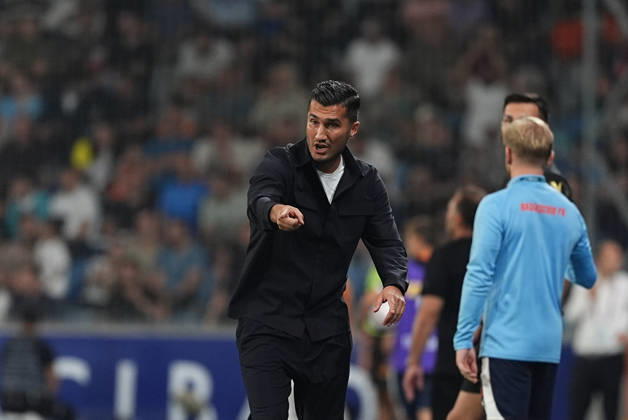 Istanbul Basaksehir v Galatasaray - Turkish Super Lig ISTANBUL, TURKIYE - SEPTEMBER 4: Head coach Nuri Sahin of Basaksehir gives tactics to his team during the Turkish Super Lig 4th week football match between Istanbul Basaksehir and Galatasaray at Basaksehir Fatih Terim Stadium in Istanbul, Turkiye on September 4, 2026. Adem Kutucu Anadolu Istanbul Turkey. Editorial use only. Please get in touch for any other usage.  Copyright: x2026xAnadoluxAdemxKutucux