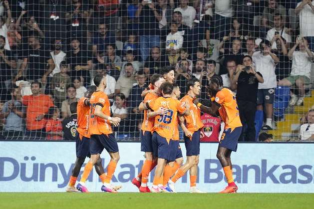 Istanbul Basaksehir FK v Galatasaray SK - Trendyol Super Lig ISTANBUL, TURKIYE - SEPTEMBER 04: Eldor Shomurodov of Basaksehir FK celebrates after scoring his team s first goal by a penalty kick during the Trendyol Super Lig match between Istanbul Basaksehir FK and Galatasaray SK at Basaksehir Fatih Terim Stadium on September 4, 2026 in Istanbul, Turkiye. Istanbul Basaksehir Fatih Terim Stadium Istanbul Turkiye Copyright: x x2026xYagizxGurtugx xPSxImagesxYagizxGurtugx