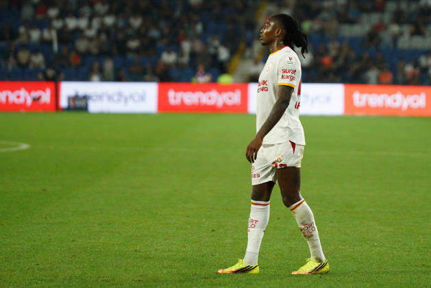 September 4, 2026, Basaksehir, Istanbul, Turkey: Rafael Leao (C) of Galatasaray looks on during the Turkish Super League 2026 27 match between Basaksehir and Galatasaray at the Basaksehir Fatih Terim Stadium in Istanbul, Turkey, on September 4, 2026. Basaksehir Turkey - ZUMAu194 20260904_zip_u194_041 Copyright: xTolgaxUluturkx