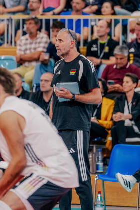 GER, Volleyball, European Championship warm-up match, Germany vs. Netherlands, September 4, 2026; Coach Massimo Botti C, Germany; Photo: HMB Media, Etienne Schlick Copyright: HMBxMedia EtiennexSchlick