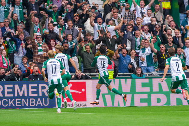 Eren Dinkci scores the 1-0 goal for Werder Bremen; Eren Dinkci, Werder Bremen, 18, goal celebration, emotions, goal celebration, German soccer, Bundesliga, 2026–27 season, Matchday 2, September 5, 2026, Werder Bremen vs. RB Leipzig, Weserstadion, Bremen Copyright: xLeonxFrickx