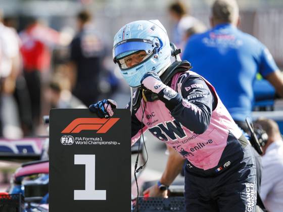 MONZA - Pierre Gasly (BWT Alpine F1 Team) celebrates securing pole position during qualifying at the Autodromo di Monza for the Italian Grand Prix. SANDER KONING ANP xVIxANPxSportx xxANPxIVx 567245168 originalFilename: 567245168.jpg