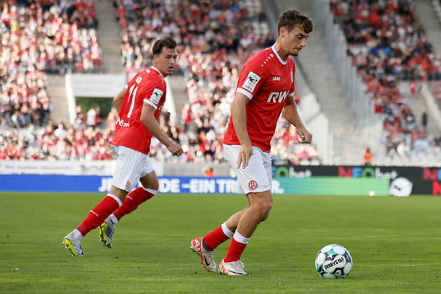 Soccer, 3rd Division, Matchday 04: Rot-Weiss Essen vs. Viktoria Köln on September 5, 2026, at the Stadion an der Hafenstraße in Essen; Marvin Obuz, Rot-Weiss Essen