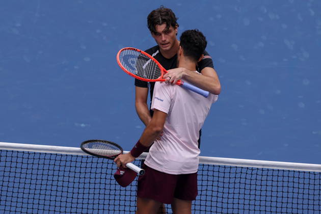 US Open tennis tournament - Day 7 Taylor Fritz of the US in embraces Francisco Cerundolo of Argentina during the Men™s Singles round 3 of the US Open Tennis Championships at the USTA Billie Jean King National Tennis Center in Flushing Meadows, New York, USA, 03 September 2026. The 2026 US Open tournament runs from 23 August through 13 September. FLUSHING MEADOWS NEW YORK United States  Copyright: xBRIANxHIRSCHFELDx