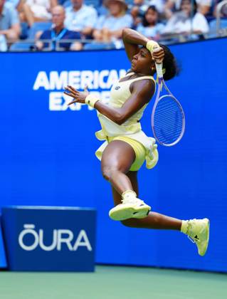Coco Gauff in third round action 2026 US Open, Day Seven, USTA Billie Jean King National Tennis Center, New York, USA - 05 Sep 2026New York USTA Billie Jean King National T New York (NY) United States of America EDITORIAL USE ONLY No use with unauthorised audio, video, data, fixture lists, club league logos or live services. Online in-match use limited to 120 images, no video emulation. No use in betting, games or single club league player publications.  Copyright: xJavierxGarcia Shutterstockx 17134332ba