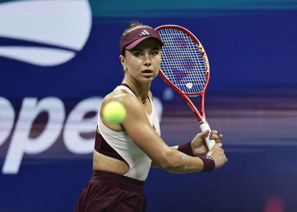 Iva Jovic, USA, Women s Singles, US Open Championships, Billie Jean King National Tennis Center, Flushing Meadows, New York, USA Copyright: xJuergenxHasenkopfx