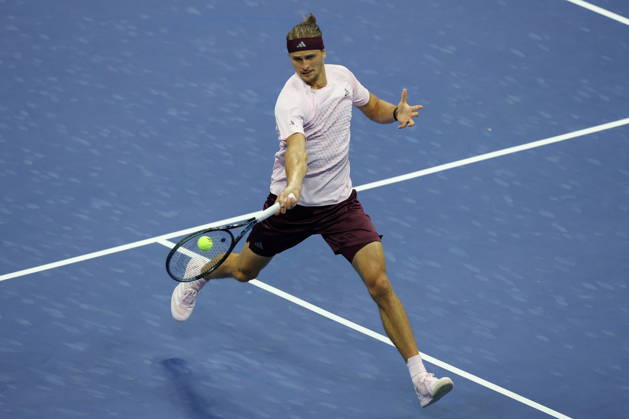 US Open tennis tournament - Day 7 Alexander Zverev of Germany in action against Alejandro Tabilo of Chile during the Men™s Singles third round of the US Open Tennis Championships in Flushing Meadows, New York, USA, 05 September 2026. FLUSHING MEADOWS NEW YORK United States  Copyright: xBRIANxHIRSCHFELDx