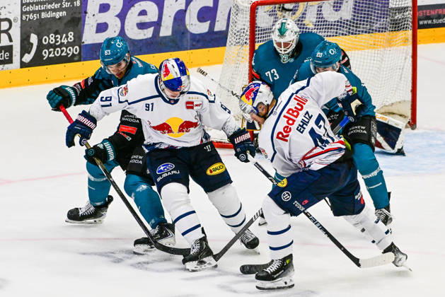 September 6, 2026, GER, Ice Hockey, Men s, Warrior Cup 2026, EHC Red Bull Munich vs. Belfast Giants Jake Gaudet (Belfast), 63, Jeremy McKenna (Munich), 91, Yasin Ehliz (Munich), 42 Kaufbeuren Energie Schwaben Arena Bavaria, Germany Copyright: xNordphotox xHafnerx