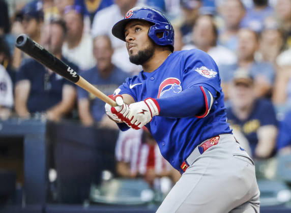 Chicago Cubs second baseman Pedro Ramirez hits a home run in the fifth inning of the MLB, Baseball Herren, USA game between the Chicago Cubs and the Milwaukee Brewers at American Family Field in Milwaukee, Wisconsin on Monday, September 7, 2026.  MIL20260907814 TANNENxMAURY