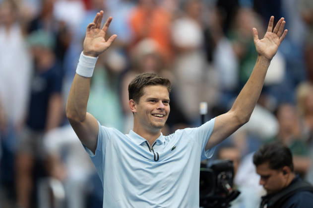 2026 US Open - Day 9 NEW YORK, NEW YORK - SEPTEMBER 7: Alexander Blockx of Belgium celebrates winning his match against Francisco Cerundolo of Argentina during the 2026 US Open - Day 9 at USTA Billie Jean King National Tennis Center on September 7, 2026 in New York, New York. New York USTA Billie Jean King National Tennis Center New York United States Copyright: xSusanxMullane ISIxPhotosx 9754