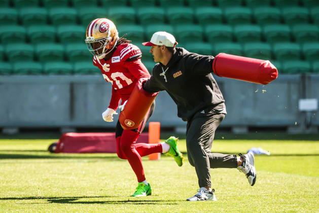 September 8, 2026, Melbourne, Victoria, Australia: MELBOURNE, AUSTRALIA - SEPTEMBER 08: Upton Stout 20 of the San Francisco 49ers during practice at an NFL, American Football Herren, USA media opportunity at AAMI Park on September 08, 2026 in Melbourne, Australia. Melbourne Australia - ZUMAp121 20260908_zsp_p121_022 Copyright: xChrisxPutnamx