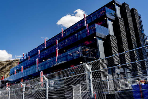 MADRID The pit lane during the Formula 1 Spanish Grand Prix at the Madrid Circuit on September 9, 2026, in Madrid, Spain. Photo by DeFodi Images