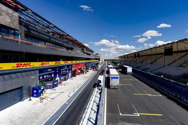 MADRID The very long pit lane during the Formula 1 Spanish Grand Prix at the Madrid Circuit on September 9, 2026, in Madrid, Spain. Photo by DeFodi Images