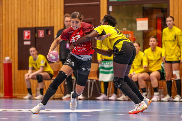 GER, Bensheim, HSG Bensheim Auerbach Flames vs. Borussia Dortmund, Alsco Women s Handball Bundesliga, Handball, DHB, 2026–2027 season, Weststadthalle Bensheim, Matchday 3 in pictures: from left, Lucie Marie Kretzschmar, Bensheim Flames Women 33, Laetitia Quist, BVB Borussia Dortmund Women 6. DFB and DFL regulations prohibit any use of photographs as image sequences and or quasi-video. September 9, 2026 Copyright: HMBxMedia HendrikxHamelau