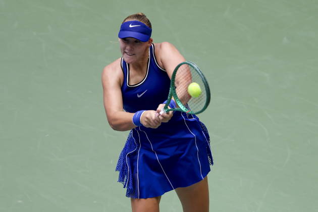 US Open tennis tournament - Day 11 Mirra Andreeva of Russia in action against Coco Gauff of the US during the Women s Singles Quarterfinals match of the US Open Tennis Championships in Flushing Meadows, New York, USA, 09 September 2026. FLUSHING MEADOWS NEW YORK United States Copyright: xSARAHxYENESELx
