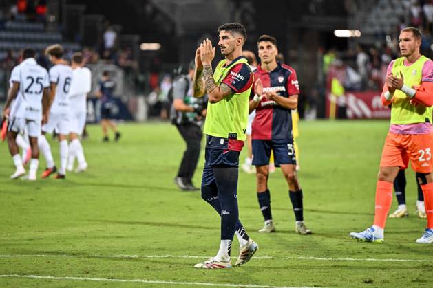 SOCCER - Serie A - Cagliari Calcio vs. Inter - FC Internazionale Photo by IPA ABACAPRESS.COM88349037 - Alessandro Deiola of Cagliari Calcio, Postgame, during the Cagliari Calcio vs. Inter - FC Internazionale Italian Serie A soccer match in Cagliari, Italy, August 30, 2026 Cagliari Italy Copyright: xIPAxSport ABACAx