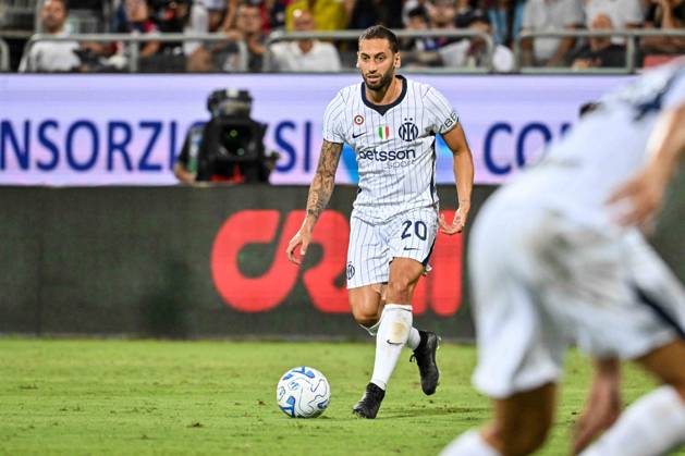 SOCCER - Serie A - Cagliari Calcio vs. Inter - FC Internazionale Photo by IPA ABACAPRESS.COM88348472 - Hakan Calhanoglu of Inter during the Cagliari Calcio vs. Inter - FC Internazionale Italian Serie A soccer match in Cagliari, Italy, on August 30, 2026 Cagliari Italy Copyright: xIPAxSport ABACAx
