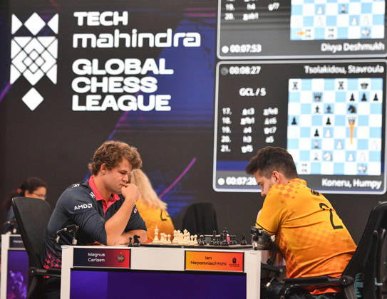 Global Chess League 2026 Magnus Carlsen of Norway, playing for Alpine APL Pipers, competes against Ian Nepomniachtchi of Russia, playing for Ganges Grandmasters, during Match 21 of the Global Chess League 2026 in Bengaluru, India, on September 10, 2026. Bengaluru Karnataka India  Copyright: xRanjithxKumarx originalFilename:kumar-globalch260910_npDPB.jpg