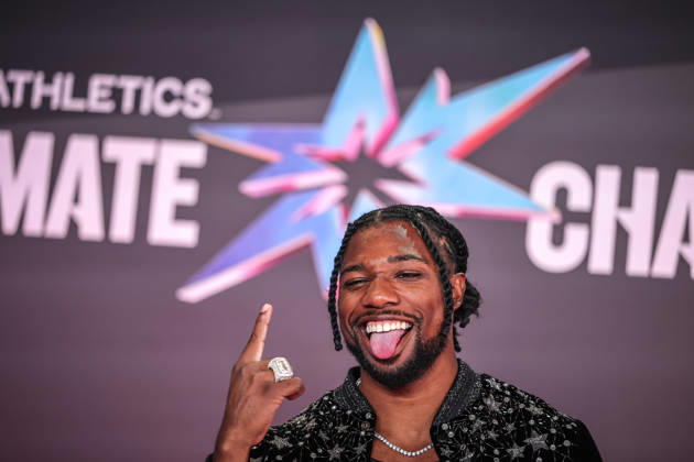 (260911) -- BUDAPEST, Sept. 11, 2026 -- Noah Lyles of the United States attends a red carpet event of World Athletics Ultimate Championships in Budapest, Hungary on Sept. 10, 2026. (Photo by Xinhua) (SP)HUNGARY-BUDAPEST-WORLD ATHLETICS ULTIMATE CHAMPIONSHIP DavidxBalogh 