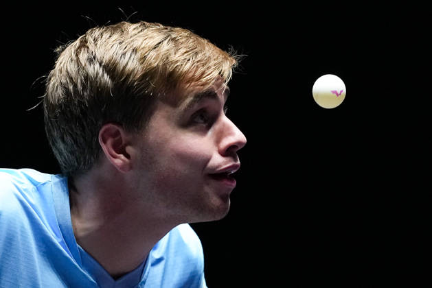 (260911) -- MACAO, Sept. 11, 2026 -- Truls Moregard serves during the men s singles round of 16 match between Togami Shunsuke of Japan and Truls Moregard of Sweden at the 2026 World Table tennis, Tischtennis (WTT) Champions Macao in Macao, south China, Sept. 11, 2026. ) (SP)CHINA-MACAO-TABLE TENNIS-WTT-MEN S SINGLES (CN) CheongxKamxKa 