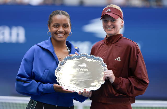 US Open tennis tournament - Day 13 Robin Montgomery of United States (L) and Ashlyn Krueger of United States pose with their Second place trophy after their match against Taylor Townsend of United States and Katerina Siniakova of Czech Republic during the Women s Doubles Final match at Arthur Ashe Stadium in the USTA Billie Jean King National Tennis Center in Flushing Meadows, New York, USA, 11 September 2026. FLUSHING MEADOWS NEW YORK United States  Copyright: xCRISTOBALxHERRERA-ULASHKEVICHx