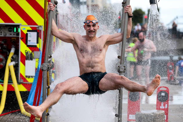 REPRO FREE *PRESS RELEASE NO REPRODUCTION FEE* EDITORIAL USE ONLY 106th Dublin City Liffey Swim 2026, River Liffey, Dublin 12 9 2026 Jamie Carpenter celebrates after winning the mens race Jamie Carpenter celebrates after winning the mens race 12 9 2026  Copyright: xx RB1_0304
