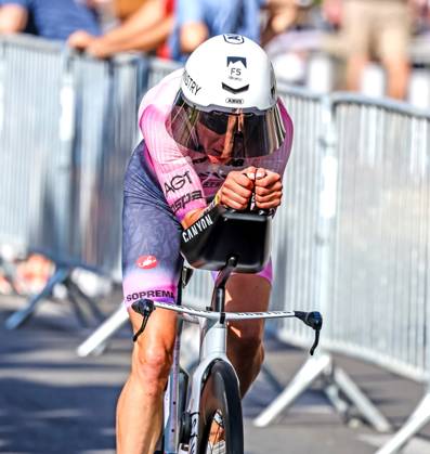 2026 IRONMAN 70.3 World Championship in Nice: Laura Philipp and other athletes competing in the 2026 VinFast IRONMAN 70.3 World Championship in Nice, France; Nice, Promenade des Anglais, Alpes-Maritimes, Provence-Alpes-Côte d Azur, France IKT_9450