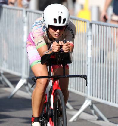 2026 IRONMAN 70.3 World Championship in Nice Bianca Bogen Athletes competing in the 2026 VinFast IRONMAN 70.3 World Championship in Nice, France Nice Promenade des Anglais Alpes-Maritimes Provence-Alpes-Côte d Azur France IKT_9483